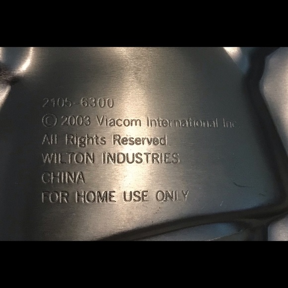 Wilton Dora the Explorer Cake Pan - New with Package Insert - Picture 3 of 4